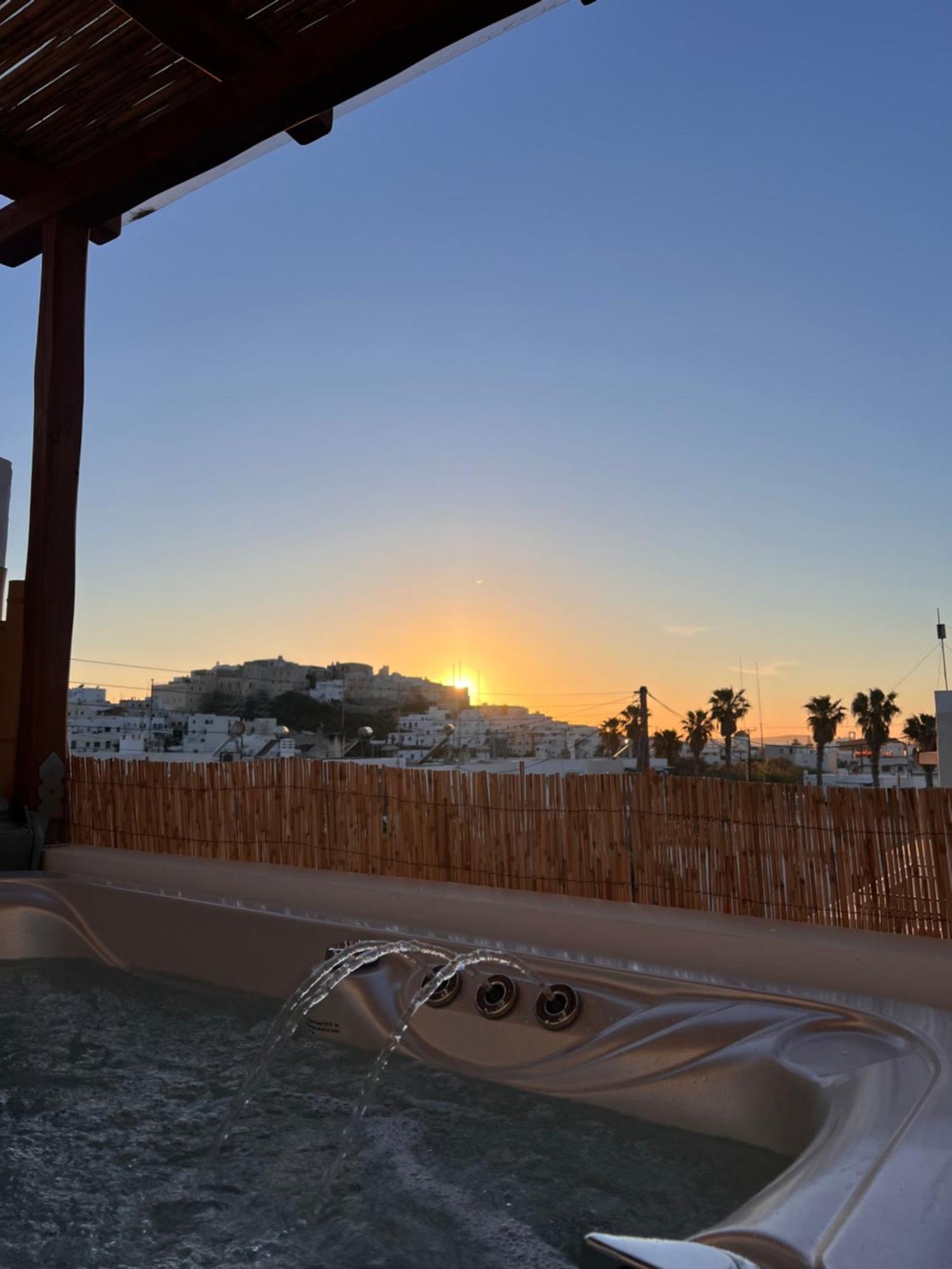Hiviscus Suite Naxos Naxos City Extérieur photo